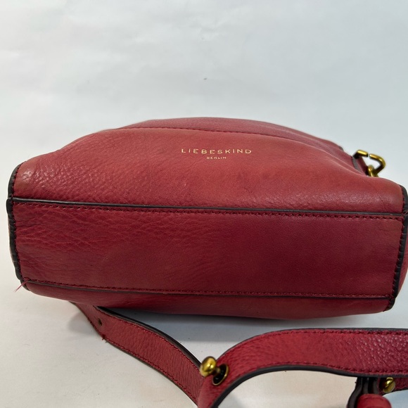 Liebskind Berlin Luxuriously Crafted Pink Leather Crossbody Bag - Picture 10 of 16